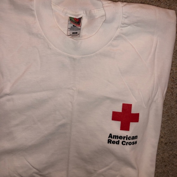 Vintage single stitched America Red Cross t shirt - Picture 2 of 2